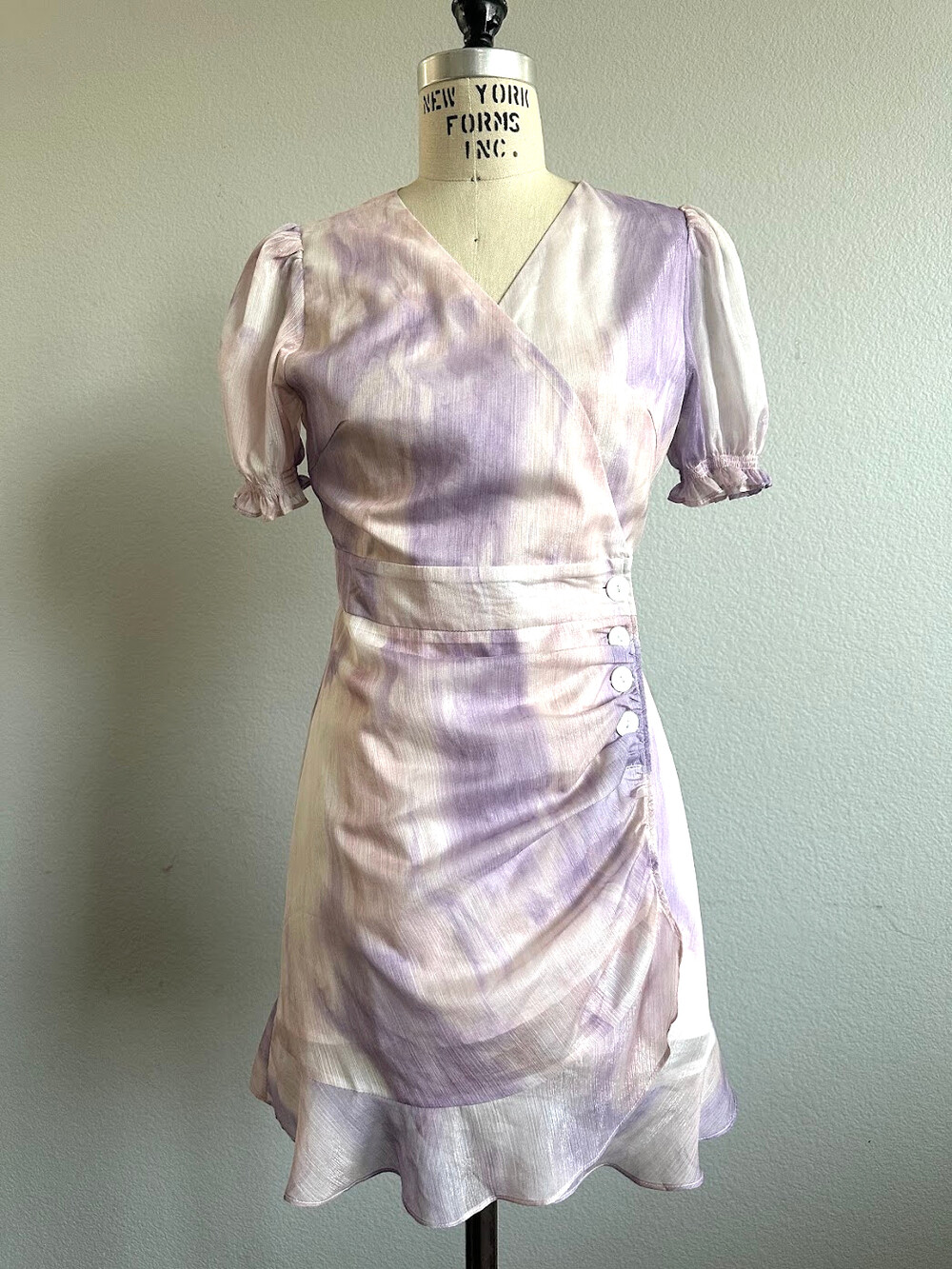 Vintage Lavender Wrap Dress Puff Sleeves Button Side Size 6